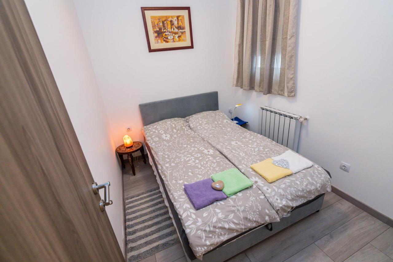 Apartment Nevera Рийека Екстериор снимка