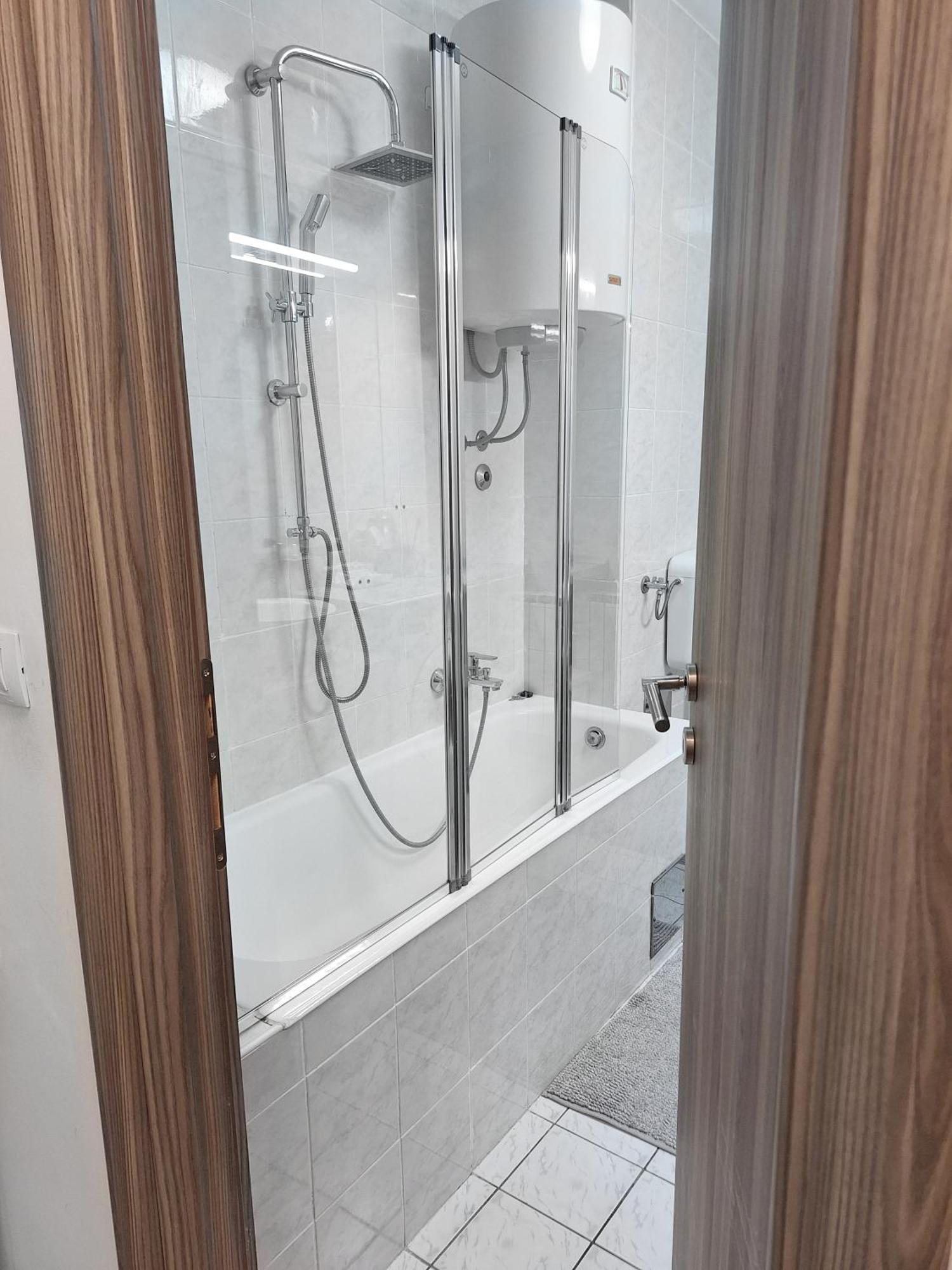 Apartment Nevera Рийека Екстериор снимка